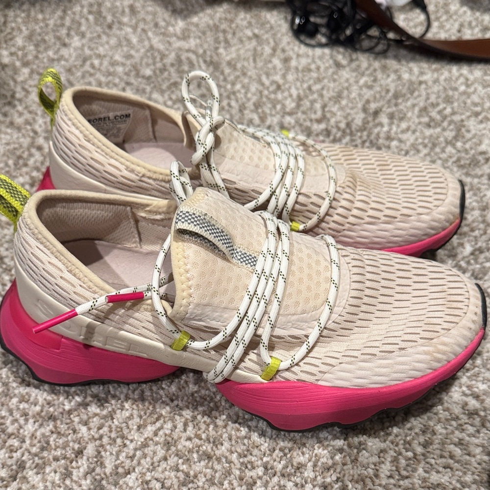 Sorel Pink and Cream Women's Sneakers